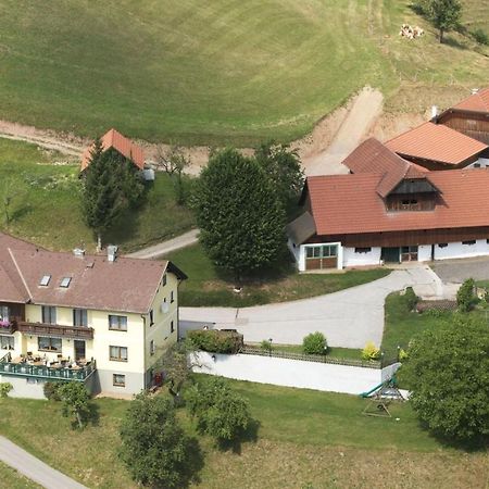 Landgasthof Hasbauer Klein Sankt Paul 外观 照片