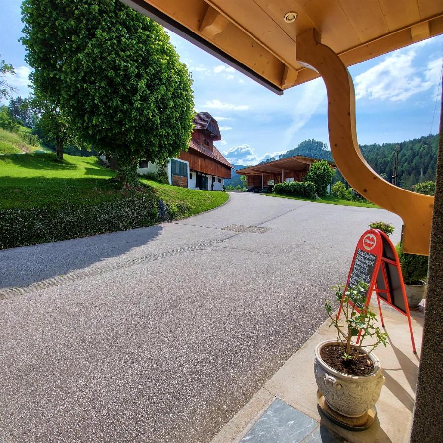 Landgasthof Hasbauer Klein Sankt Paul 外观 照片